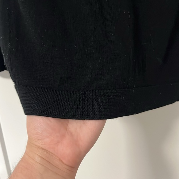 Banana Republic Merino Wool Sweater || minor flaws - Picture 8 of 8